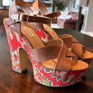 Steve Madden platform heels